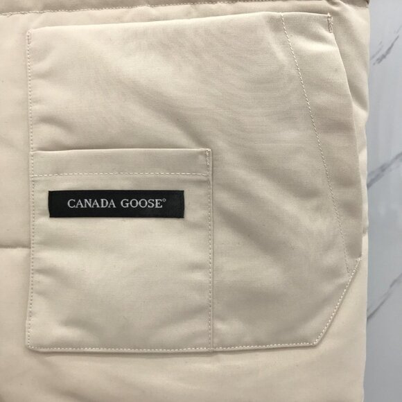 White Canada Goose Freestyle Vest Womens - Picture 4 of 5
